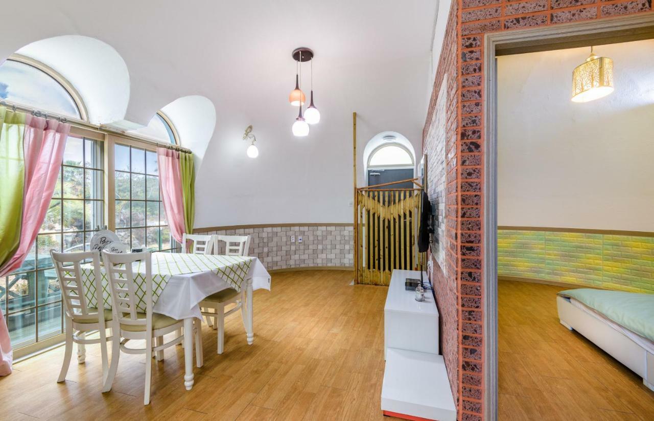 Domgrami Pension Seogwipo Dış mekan fotoğraf